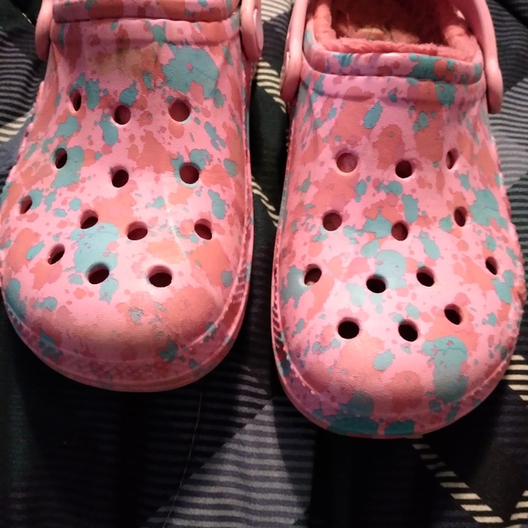 Girls lined crocs - Picture 4 of 4